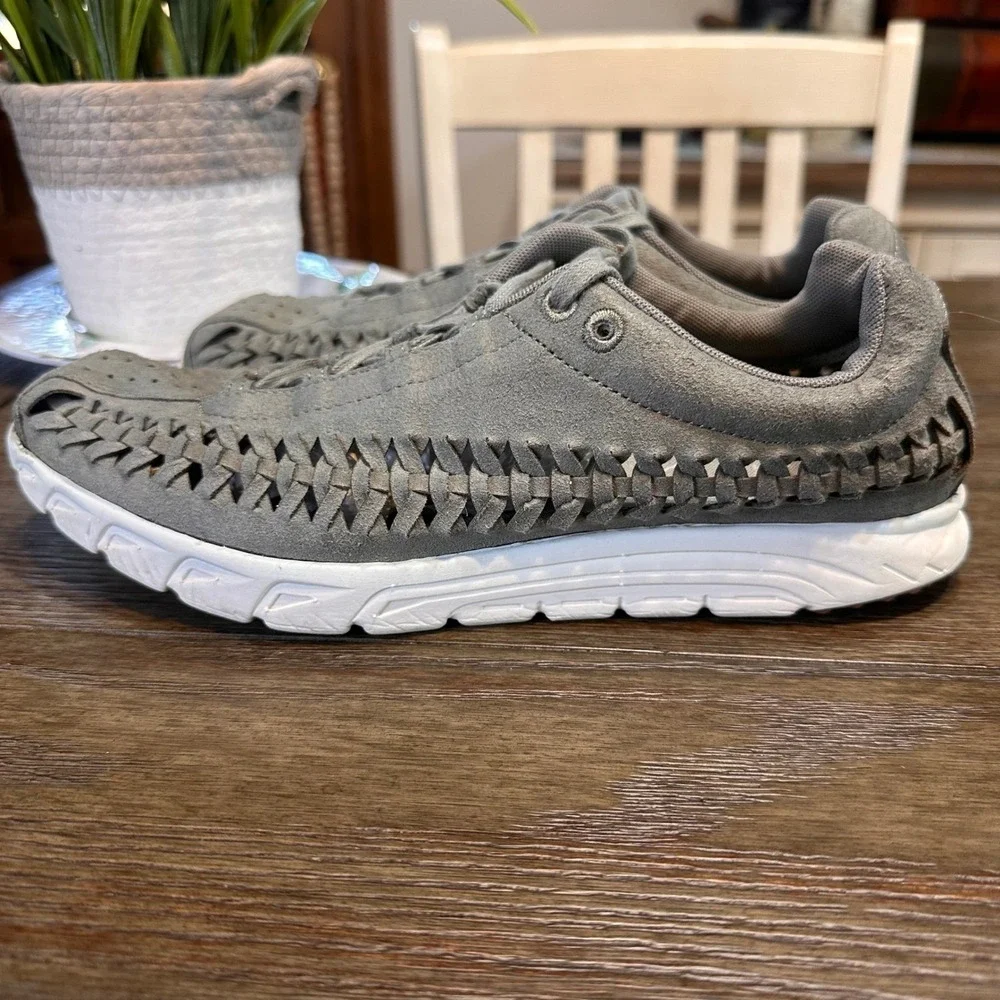 Nike Air Mayfly Woven Tumbled Grey Slip On‎ Sneakers Suede Women US 10 EUR 42